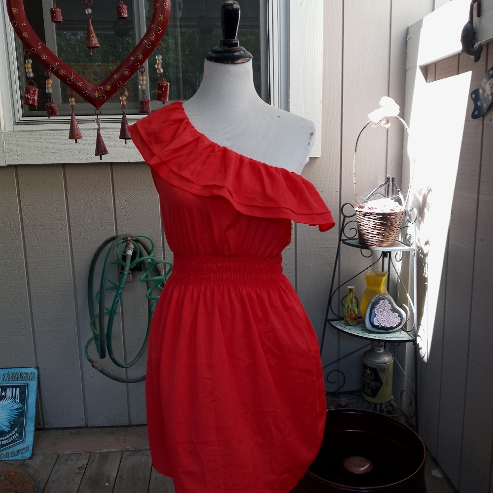 Junior dress